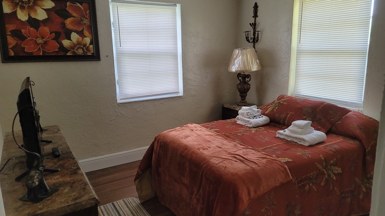 Photo of Bedroom in West Perrine
