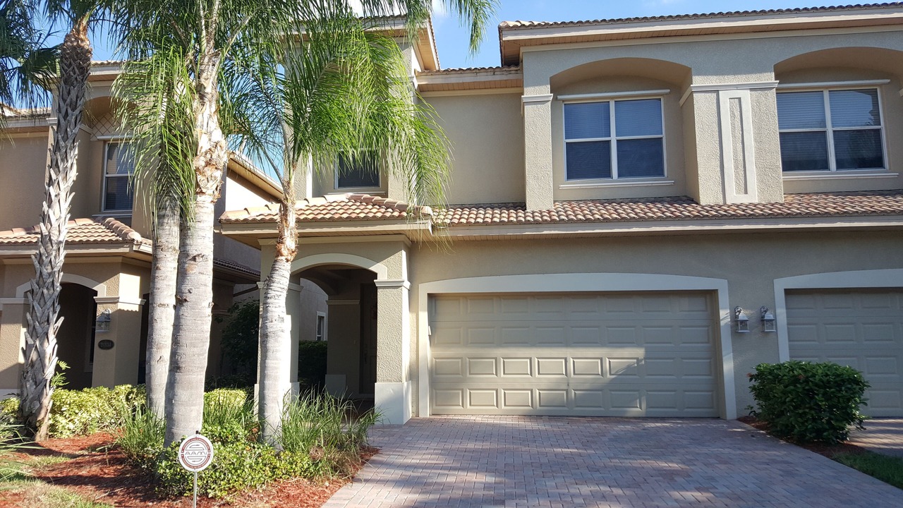 Photo of Outdoor in Estero