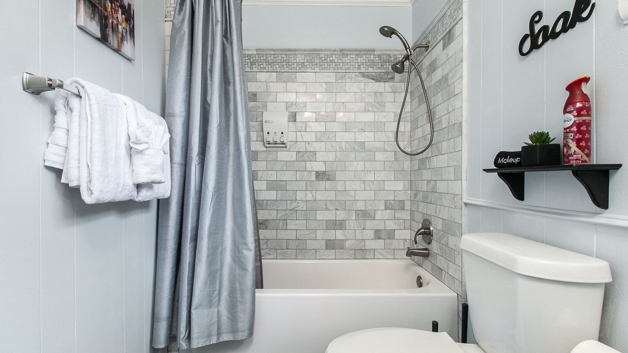 Photo of Bathroom in Gainesville