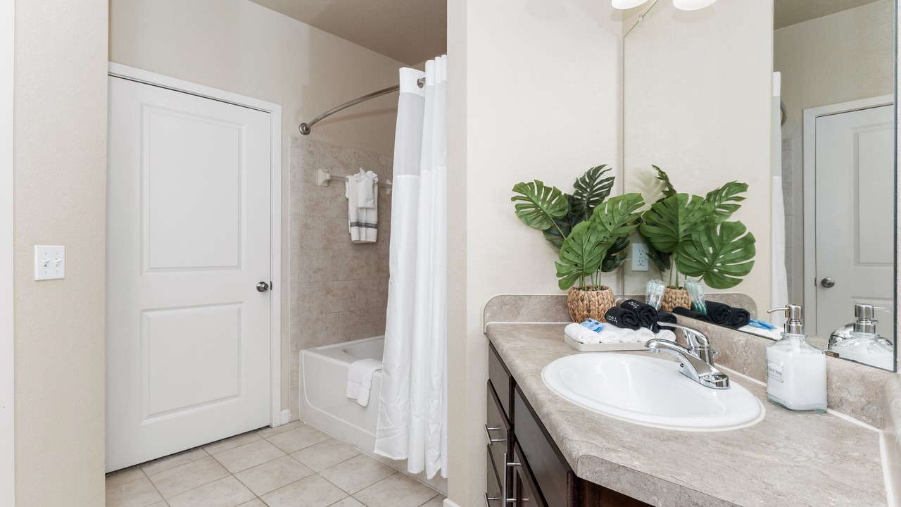 Photo of Bathroom in Southpoint