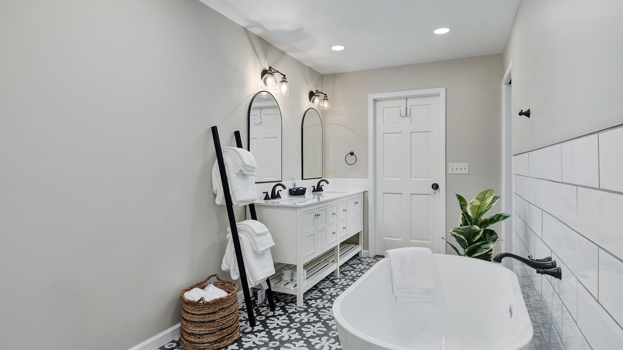 Photo of Bathroom in Cullman