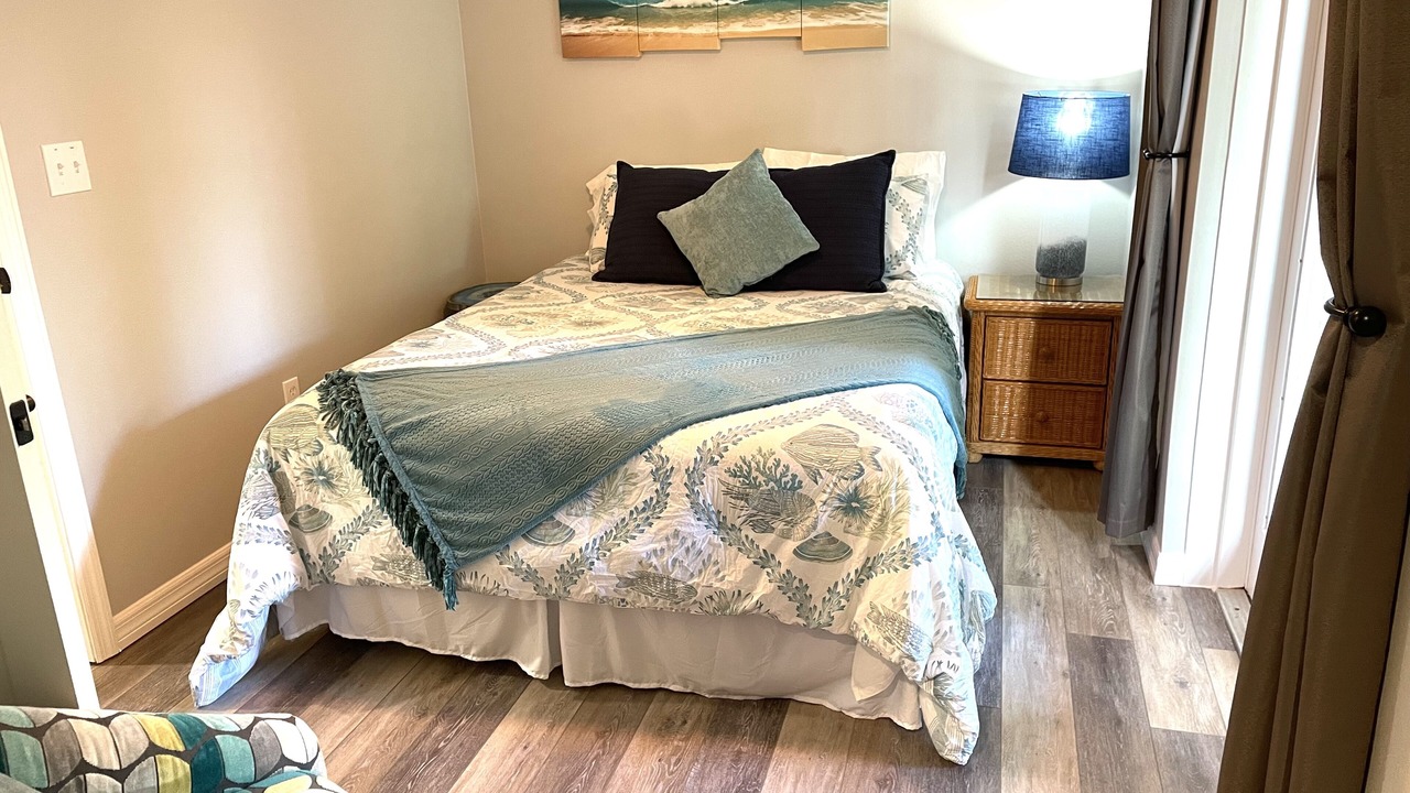 Photo of Bedroom in Roseland