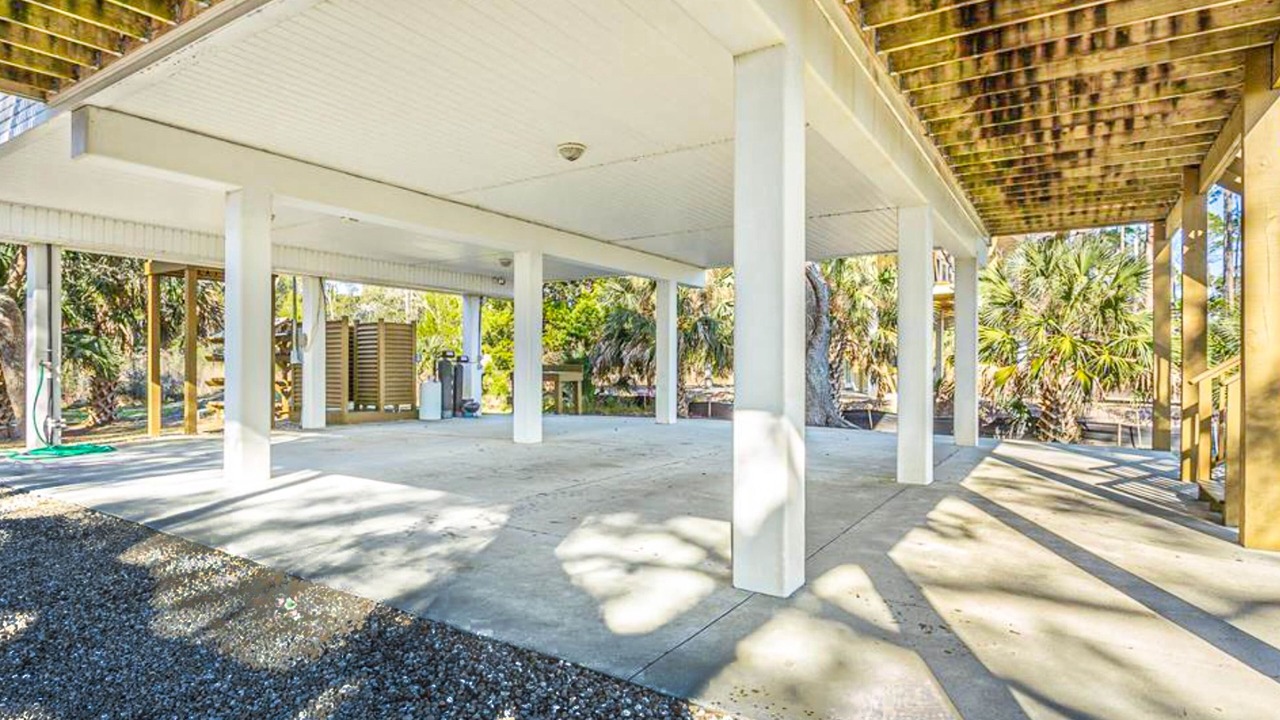 Photo of Outdoor in Eastpoint