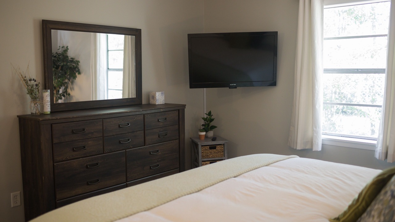 Photo of Bedroom in Brent