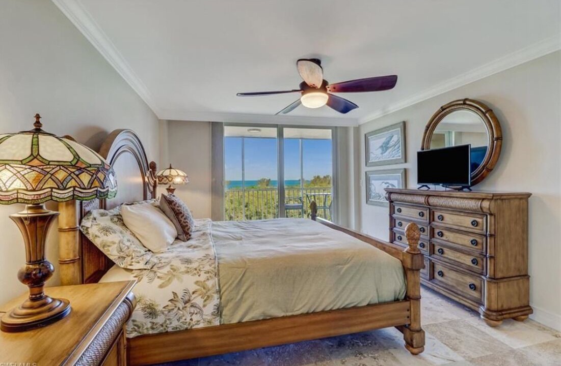 Photo of Bedroom in Vanderbilt Beach