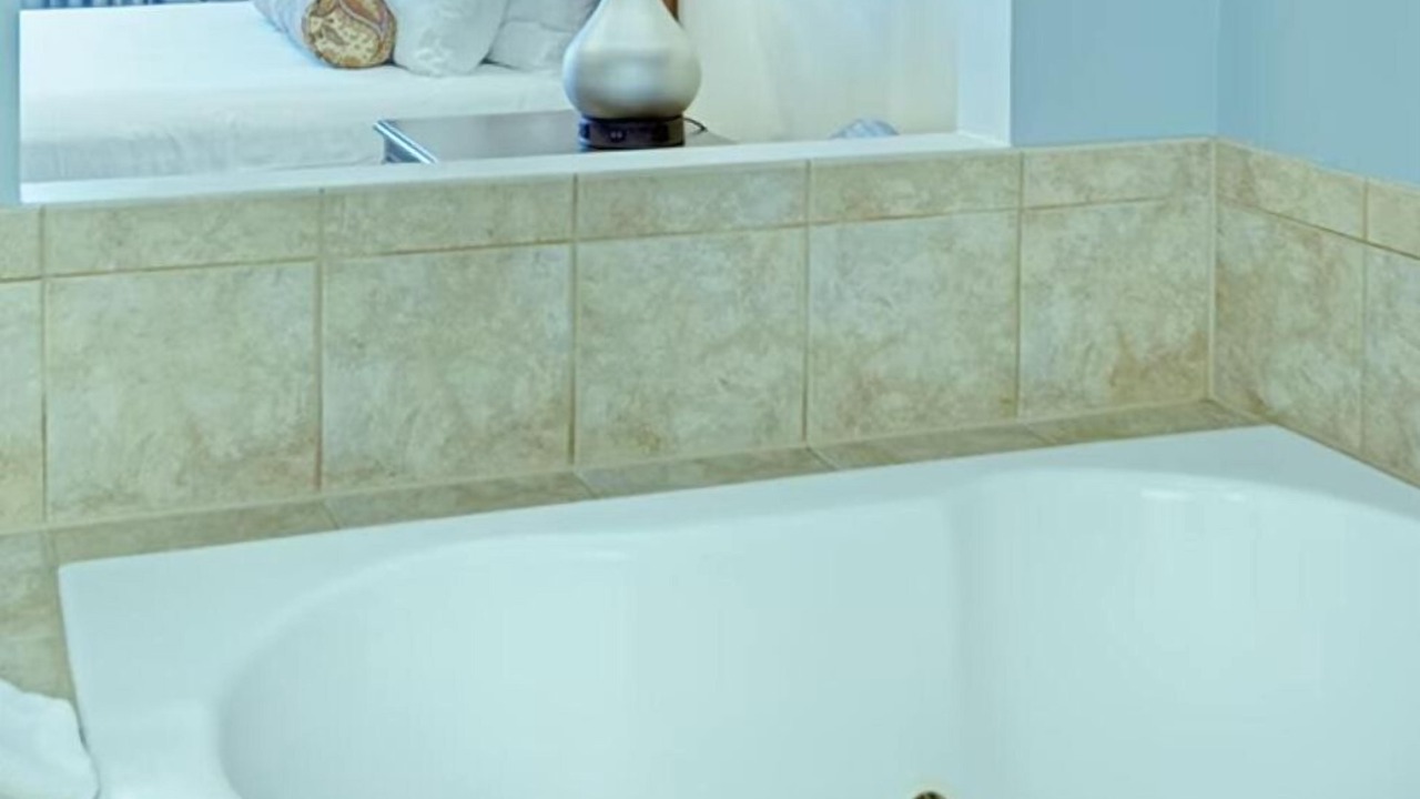 Photo of Bathroom in Ocean Drive