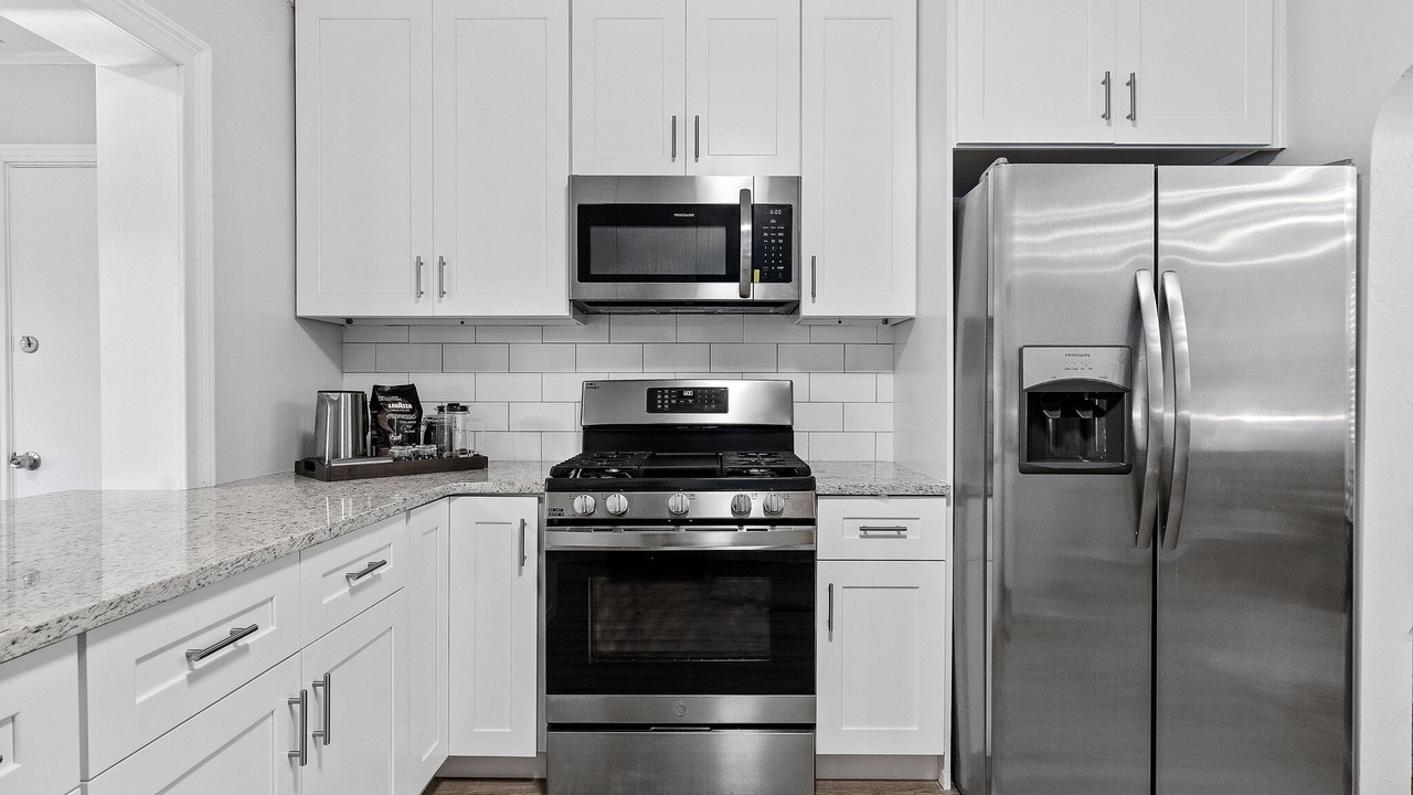 Photo of Kitchen in Lake Davis - Greenwood