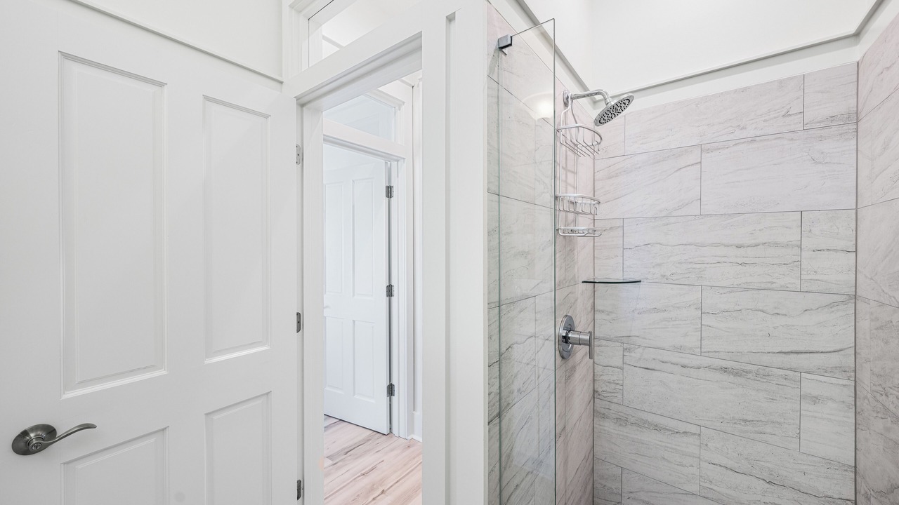 Photo of Bathroom in Delos