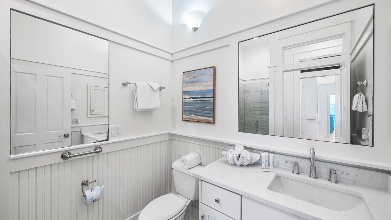 Photo of Bathroom in Delos