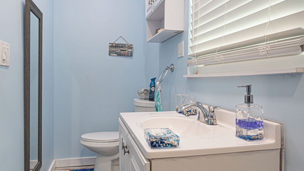 Photo of Bathroom in Mango Groves