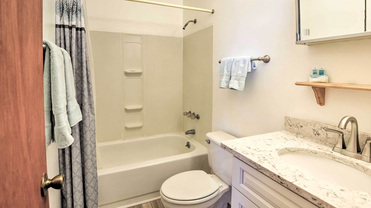 Photo of Bathroom in Crescent City