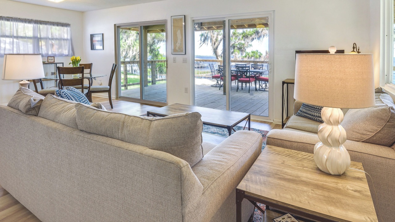 Photo of Livingroom in Crescent City