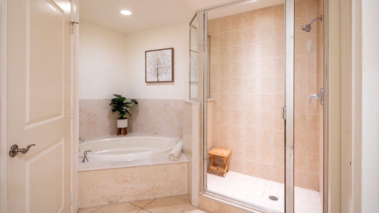 Photo of Bathroom in Cape Harbour