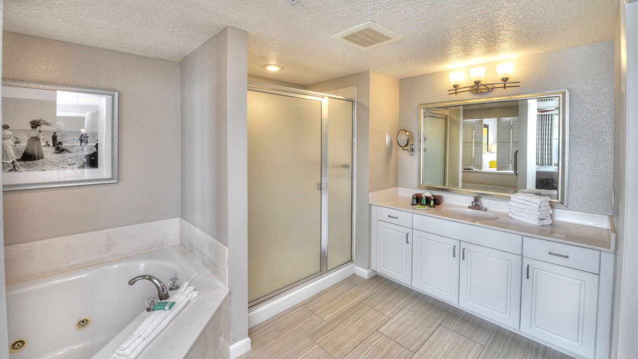 Photo of Bathroom in Brush - Stewarts