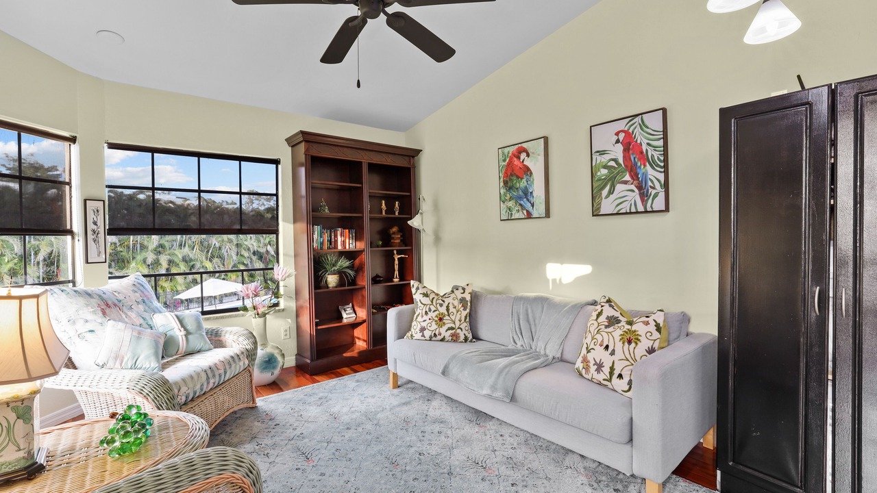 Photo of Livingroom in Kings Lake