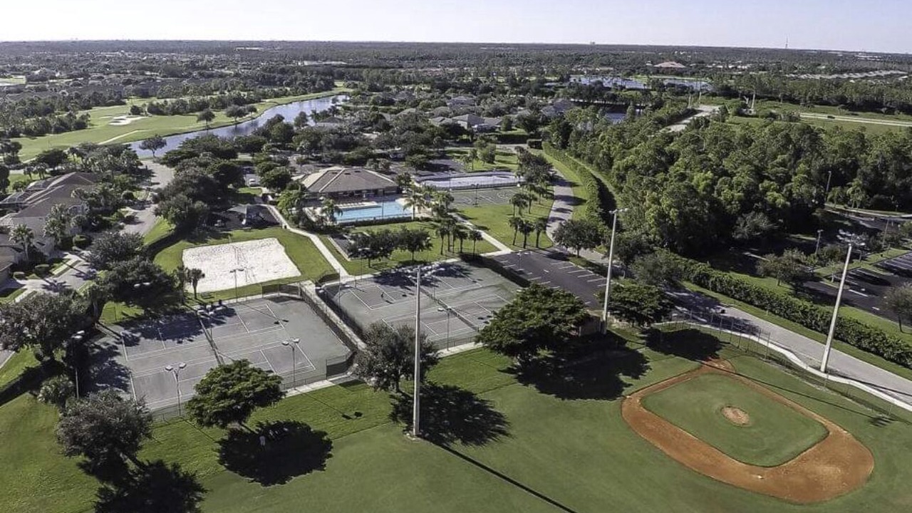 Photo of Outdoor in Stoneybrook