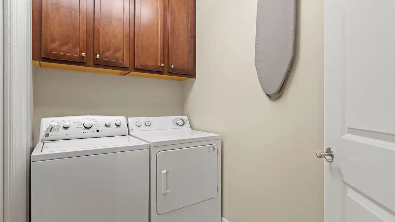 Photo of Bedroom in Cape Harbour
