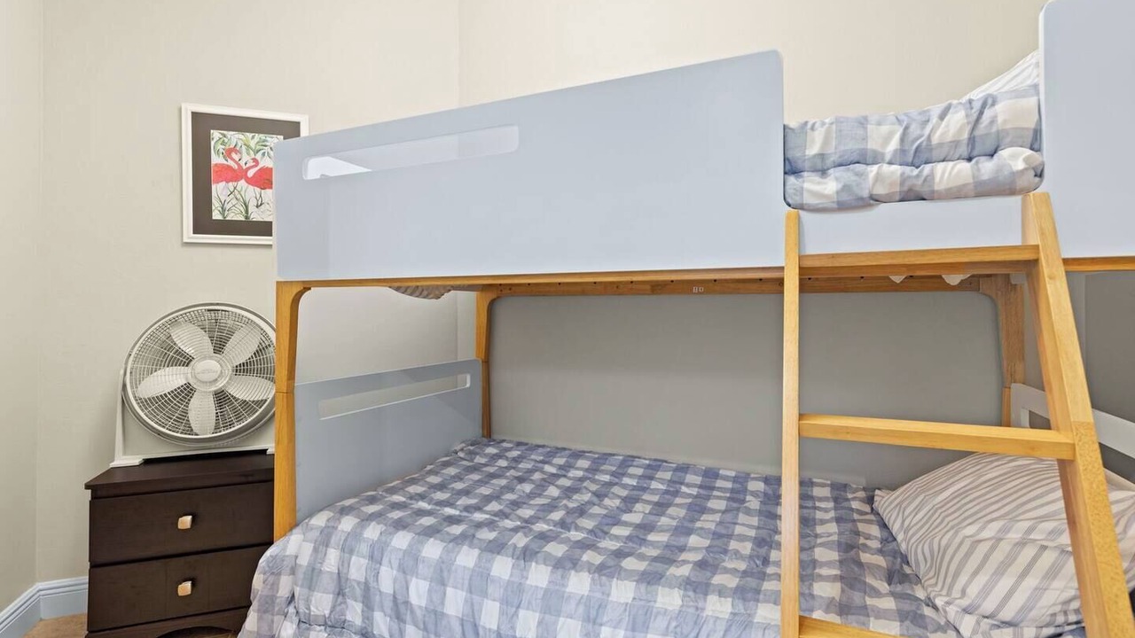 Photo of Bedroom in Cape Harbour