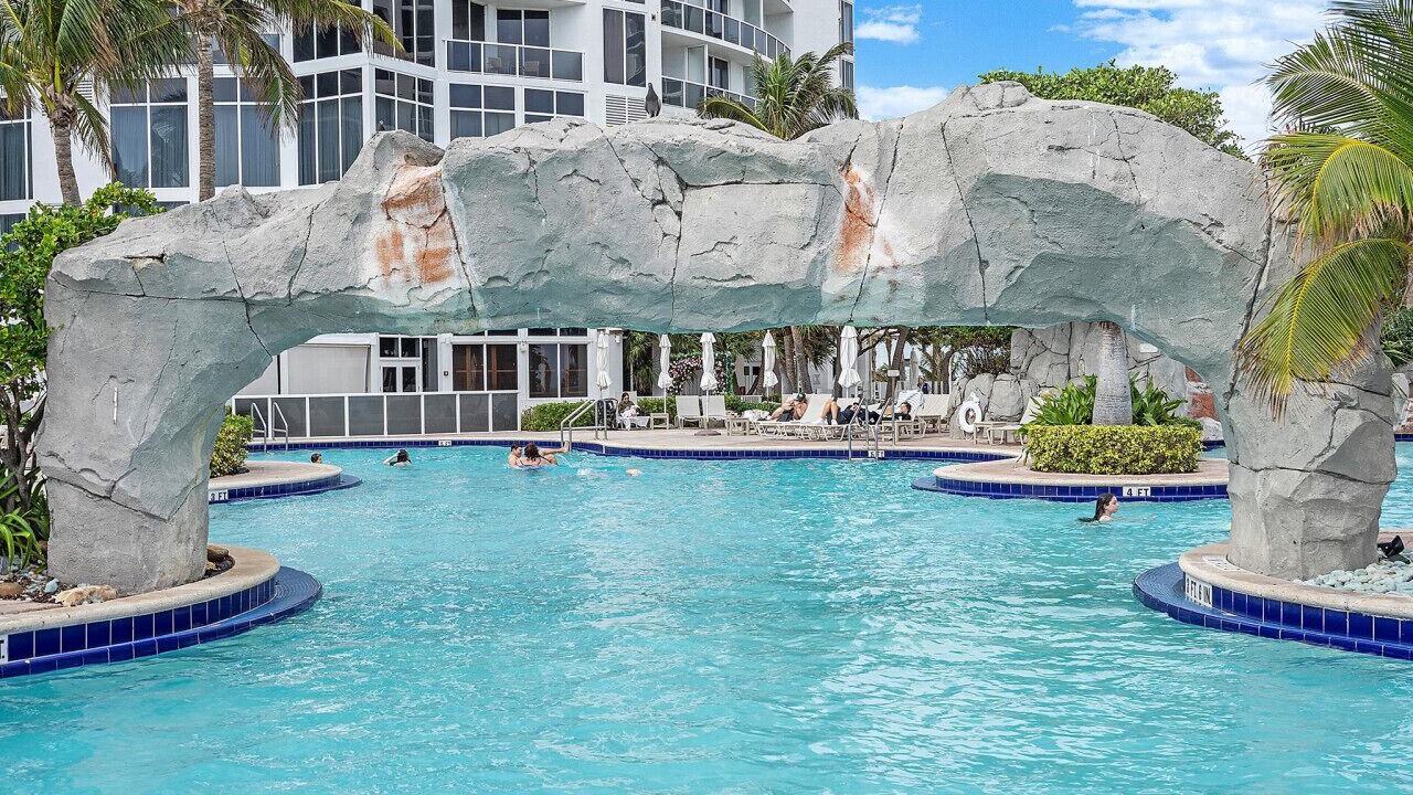 Photo of Outdoor in Sunny Isles Beach