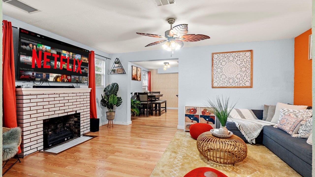 Photo of Livingroom in Mango Groves