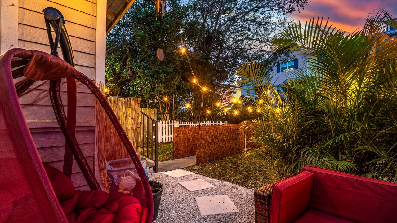 Photo of Patio Balcony in Mango Groves