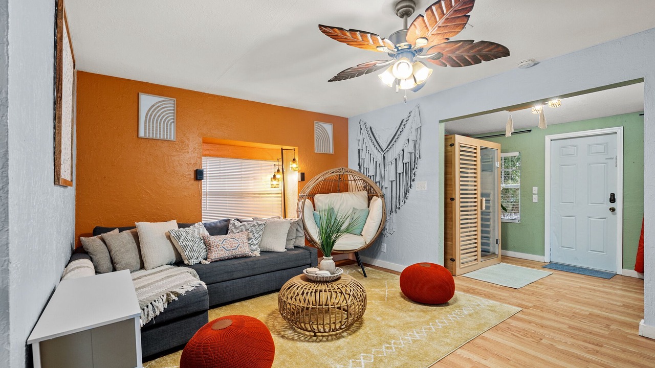 Photo of Livingroom in Mango Groves