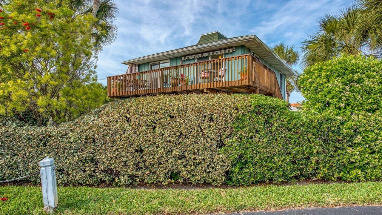 Photo of Others in Surfcrest Village