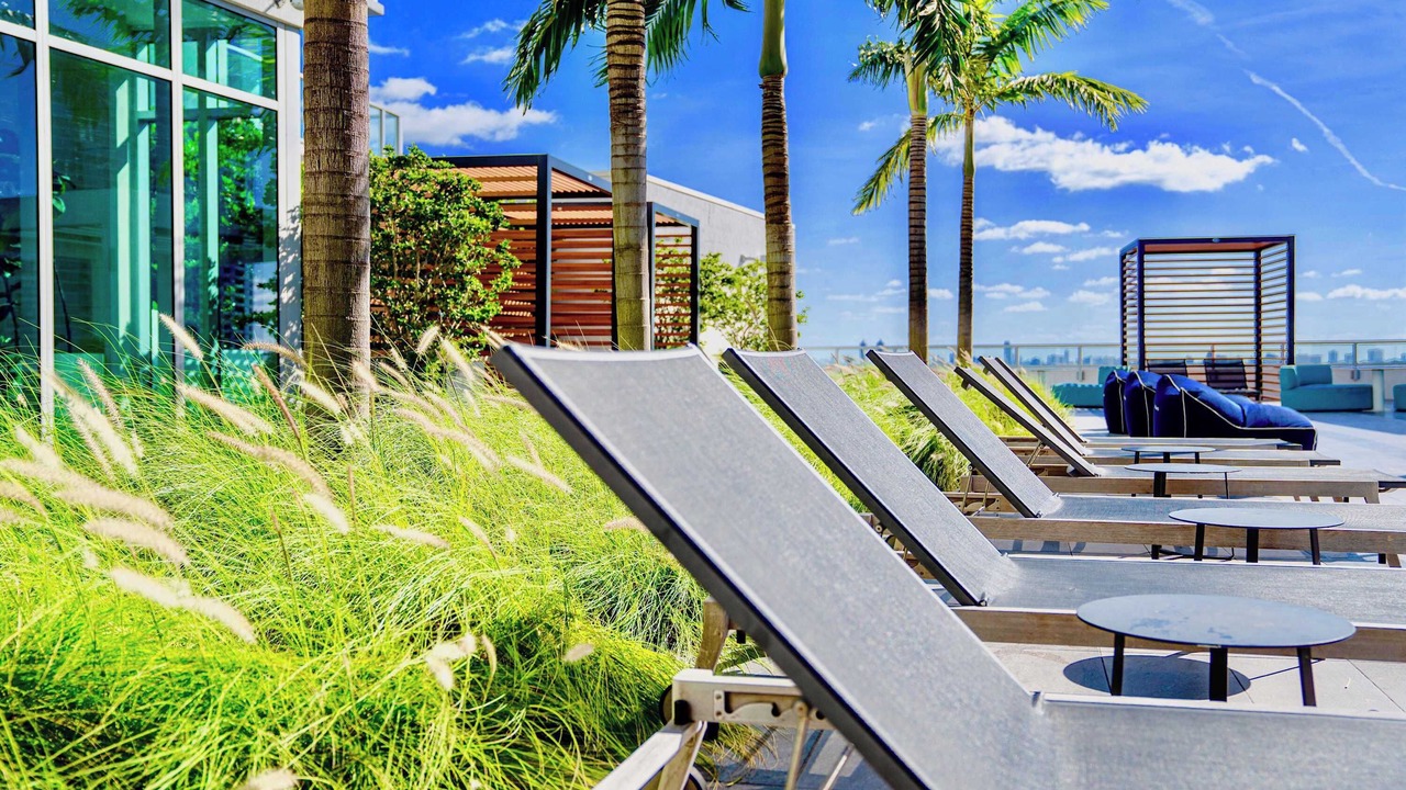 Photo of Patio Balcony in Northeast Miami