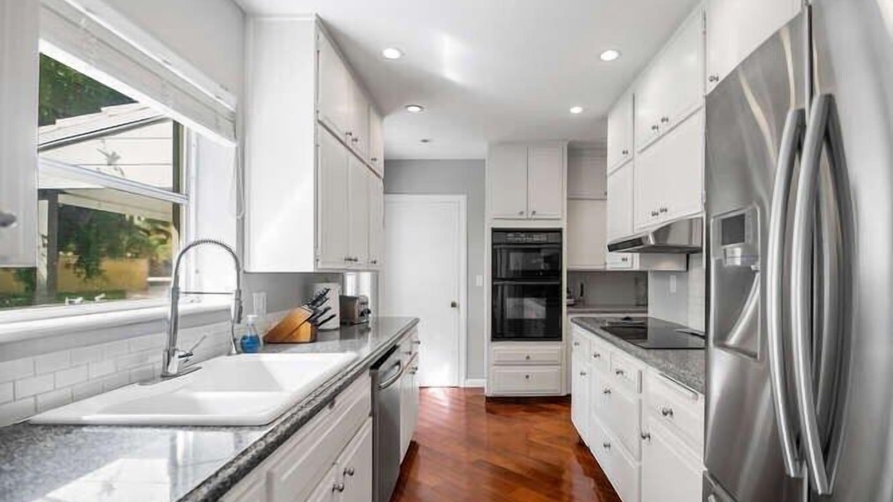 Photo of Kitchen in Harbor Beach