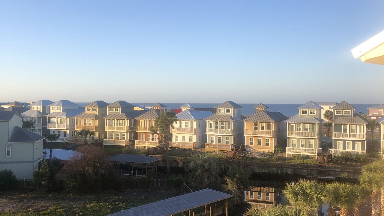 Photo of Patio Balcony in Waterside Village