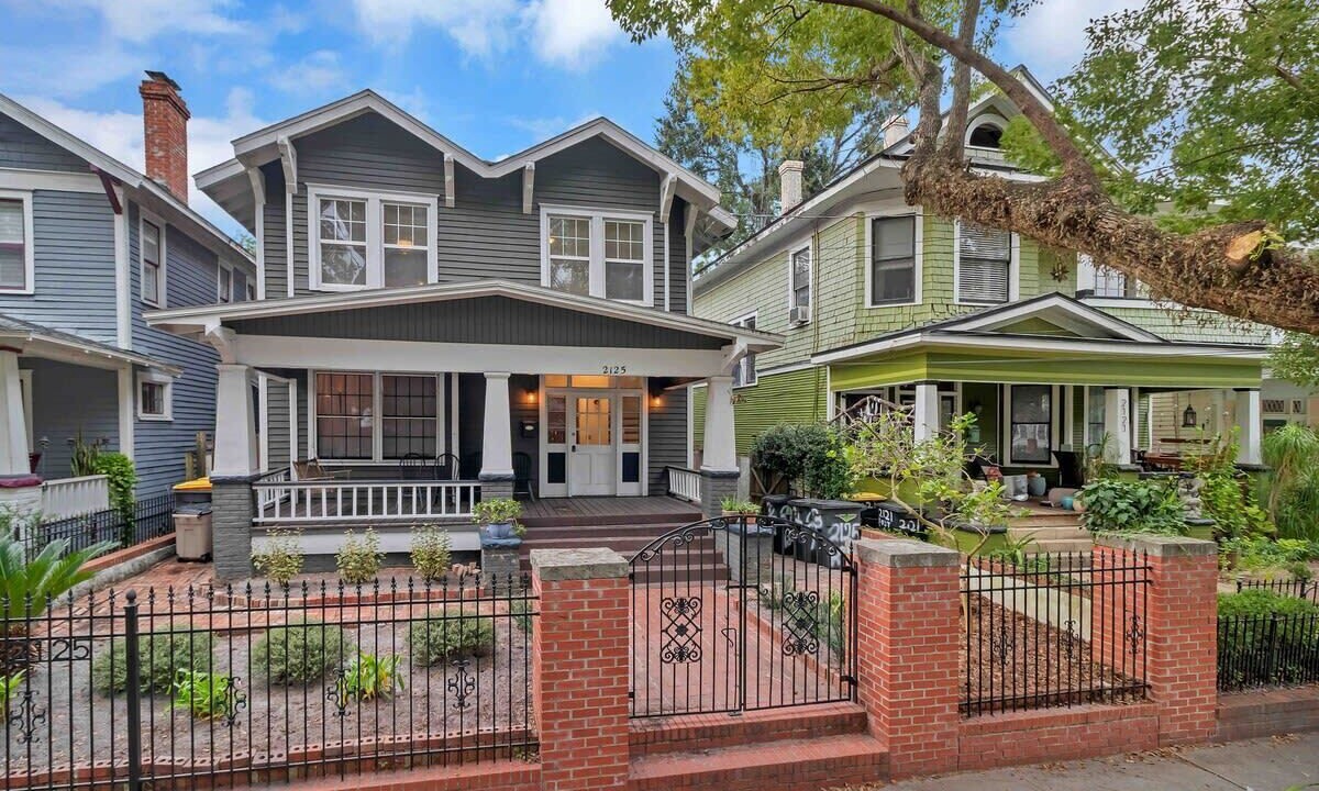 Photo of Outdoor in Five Points