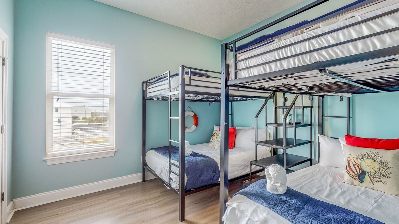 Photo of Bedroom in Bahama Beach