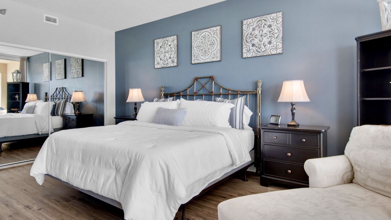 Photo of Bedroom in Navarre Beach