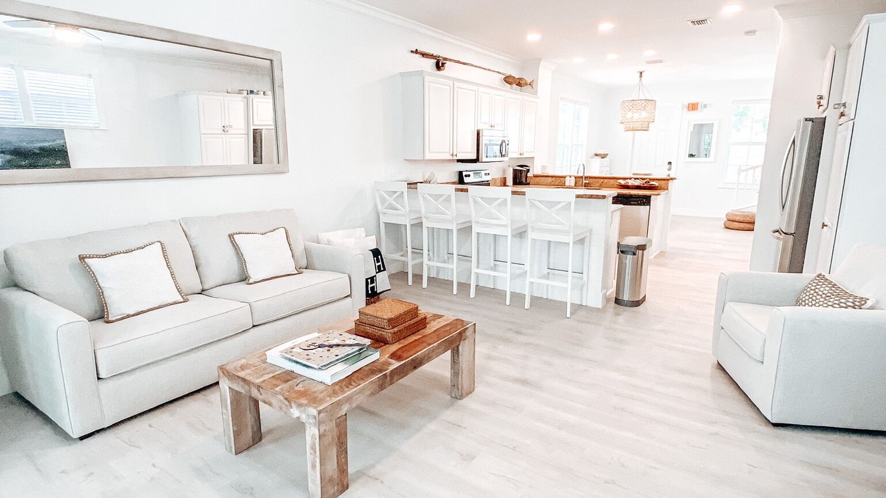 Photo of Livingroom in Islamorada