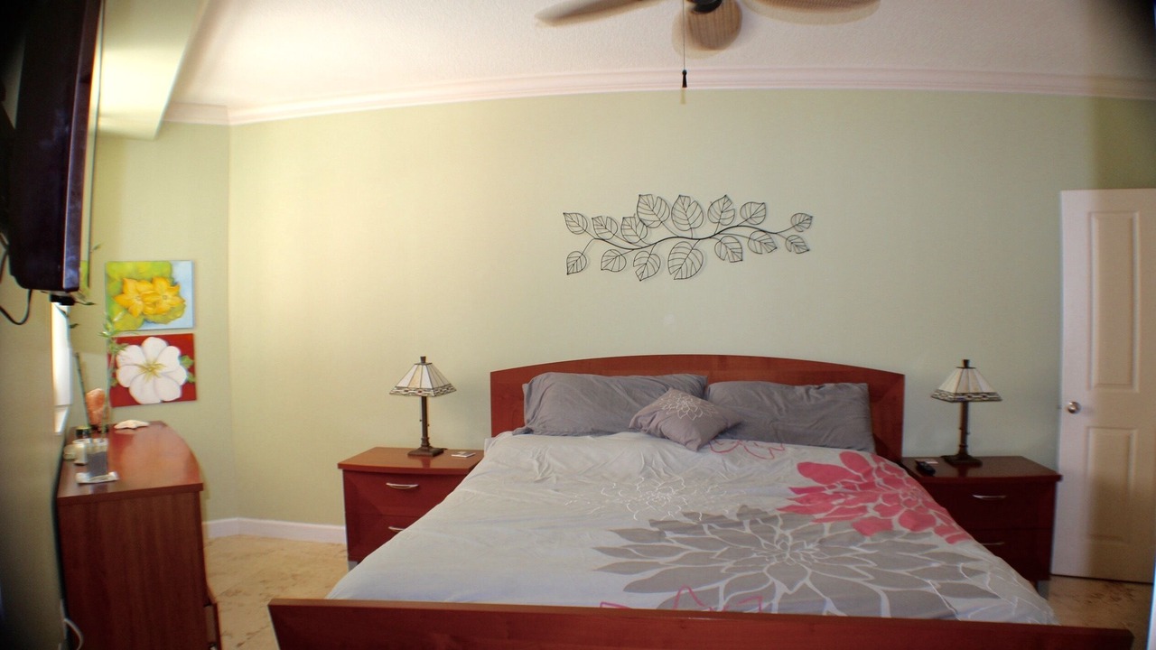Photo of Bedroom in Surfside