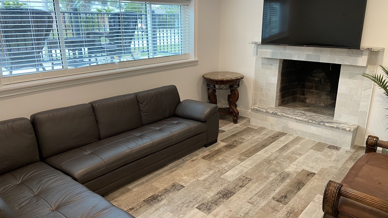 Photo of Livingroom in Indian Harbour Beach