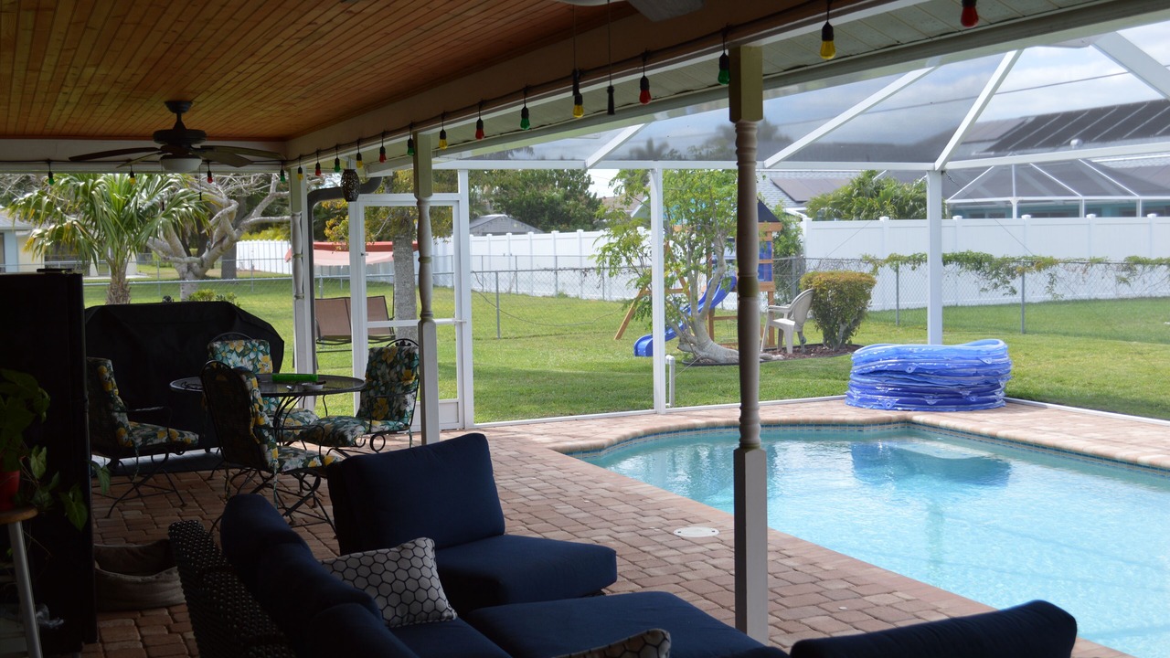Photo of Outdoor in Pelican