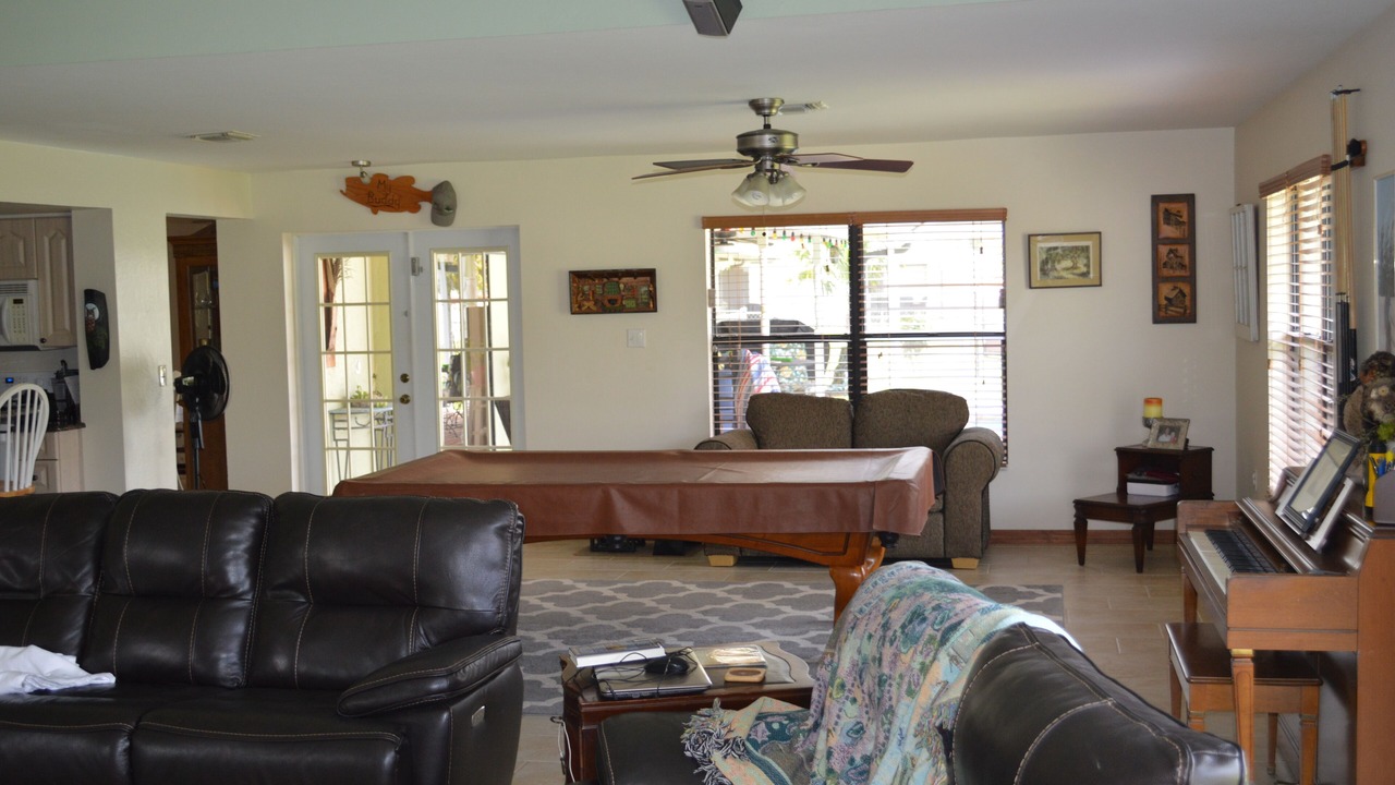 Photo of Outdoor in Pelican
