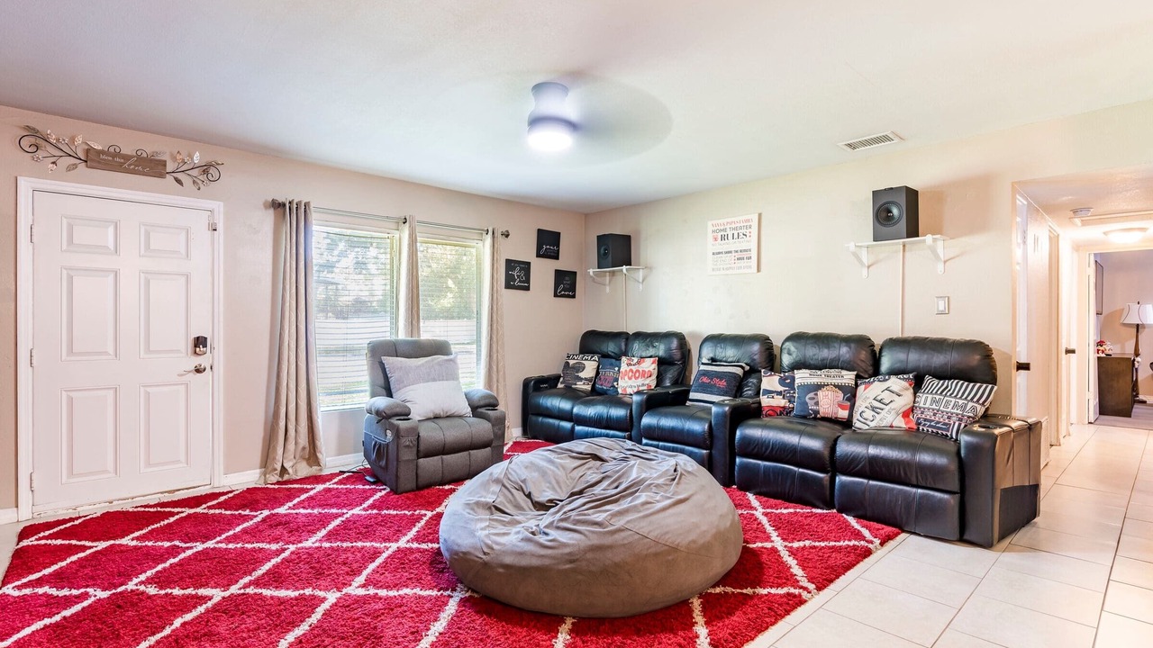 Photo of Bedroom in Pinellas Park