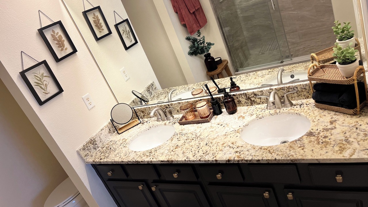 Photo of Bathroom in Baymeadows