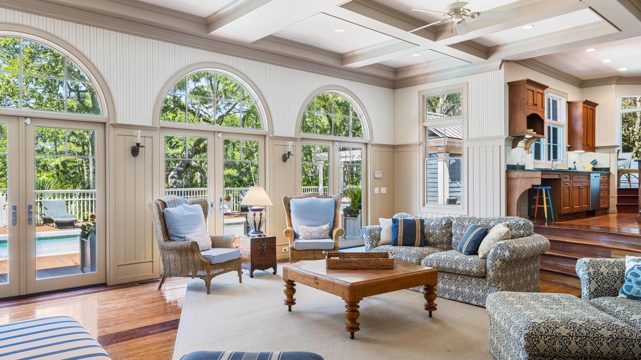 Photo of Livingroom in Vanderhorst Plantation