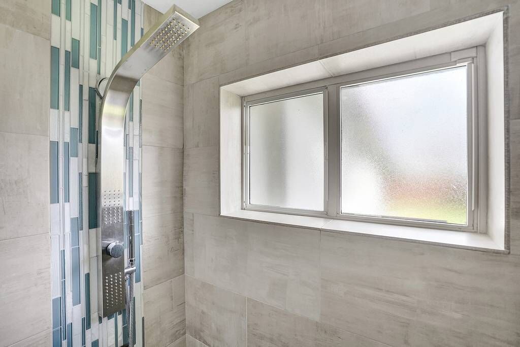 Photo of Bathroom in Sunset