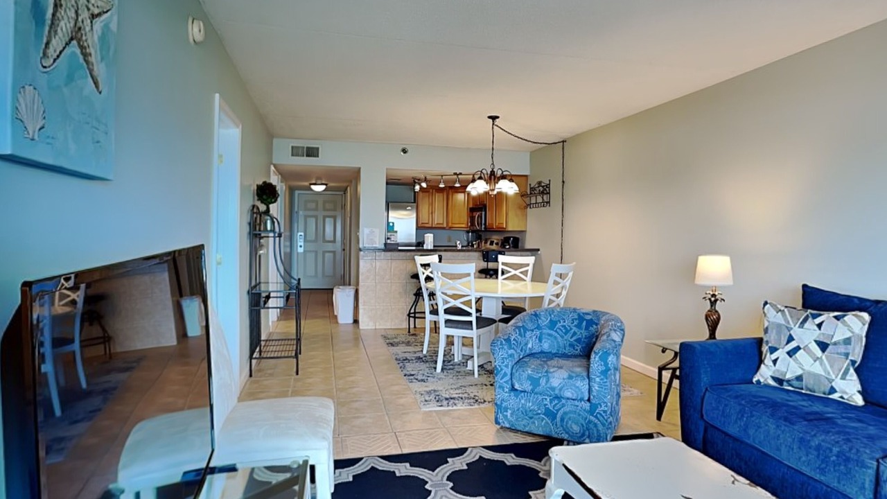 Photo of Livingroom in Ono Island