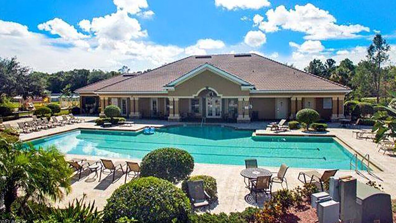 Photo of Outdoor in Estero