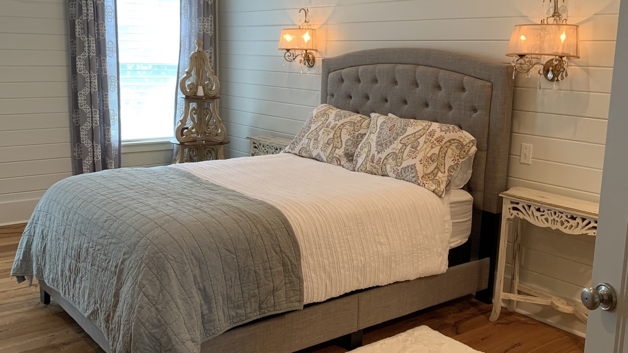 Photo of Bedroom in Killearn Estates