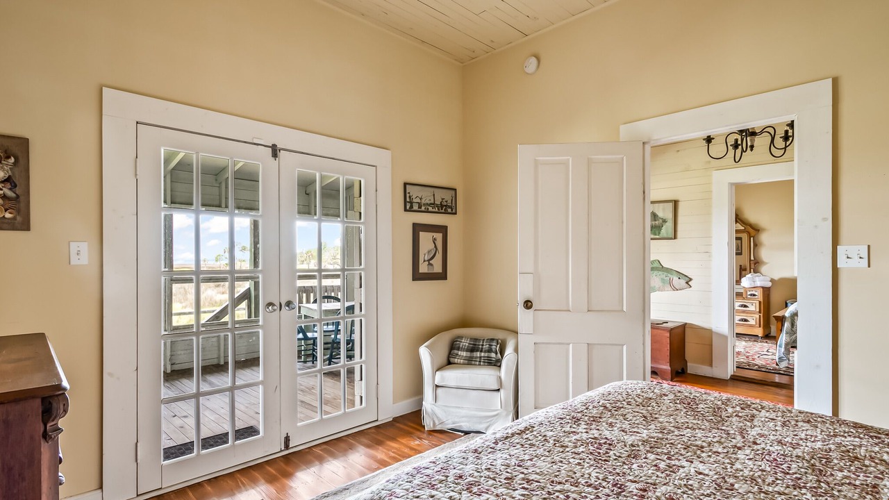 Photo of Bedroom in Wakulla Beach