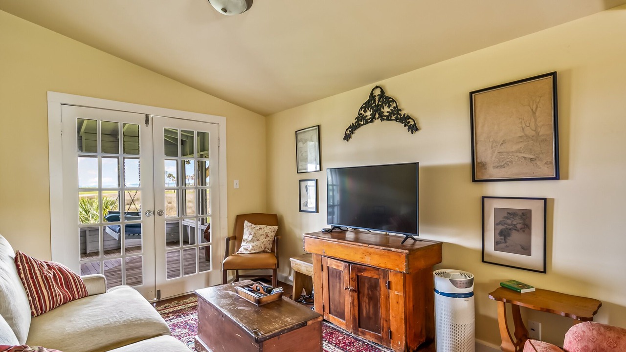 Photo of Livingroom in Wakulla Beach