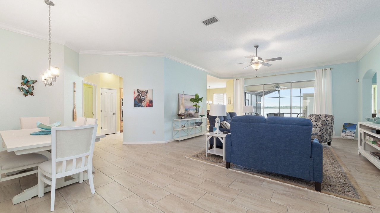 Photo of Livingroom in Fruitland Park