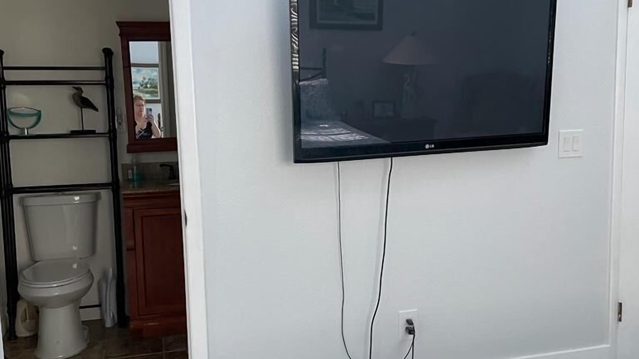 Photo of Bedroom in Gulf Cove