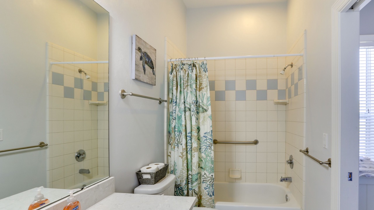 Photo of Bathroom in East End